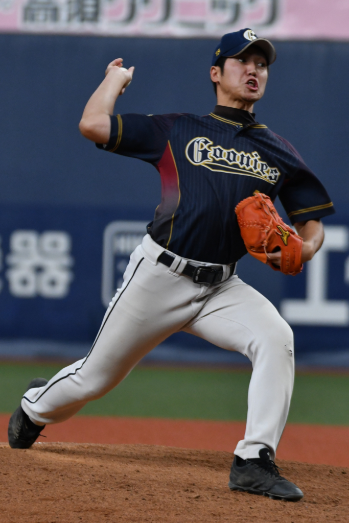 D.IWASAKI